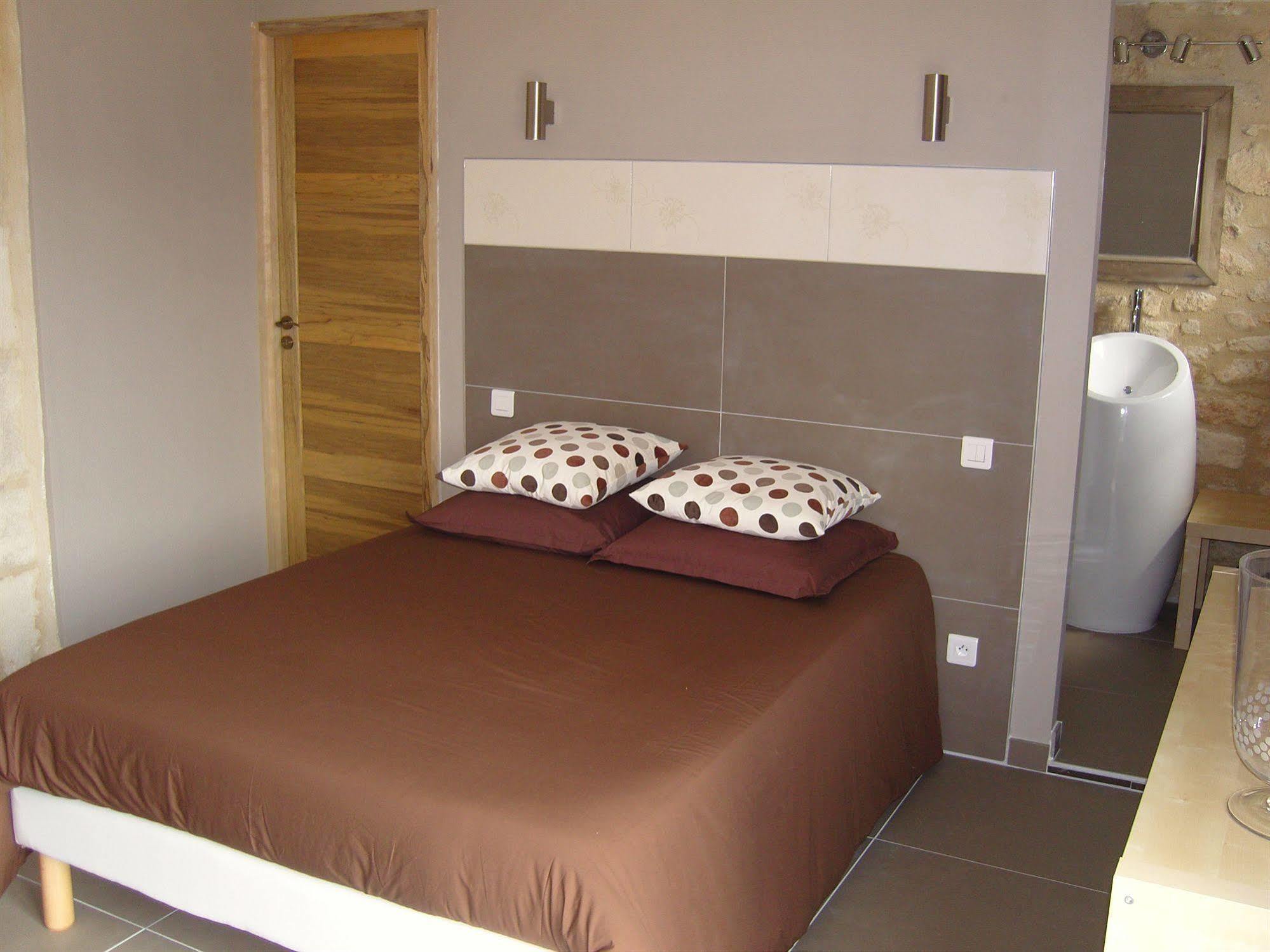 Mas Guiraud, Le Coquet Bed & Breakfast Beaucaire  Dış mekan fotoğraf