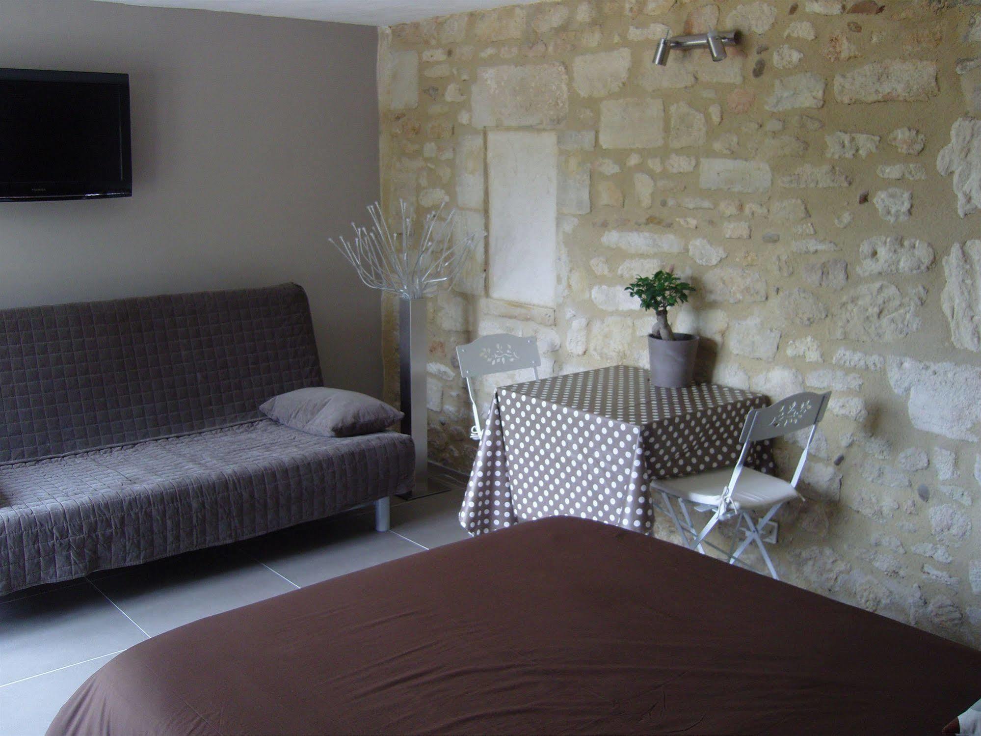 Mas Guiraud, Le Coquet Bed & Breakfast Beaucaire  Dış mekan fotoğraf