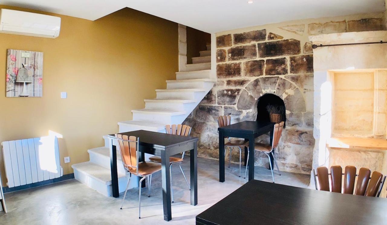 Mas Guiraud, Le Coquet Bed & Breakfast Beaucaire  Dış mekan fotoğraf